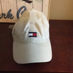 Tommy Hilfiger Hat